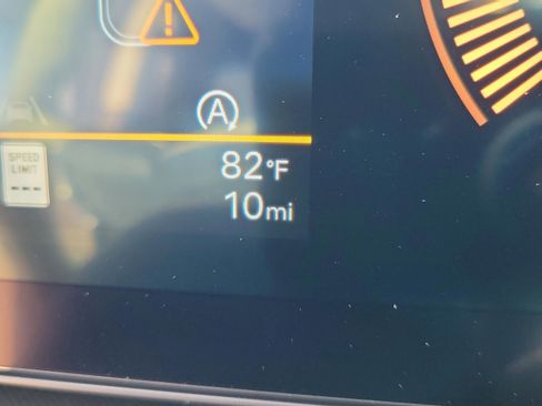 New 2026 Hyundai Santa Fe SE image 25