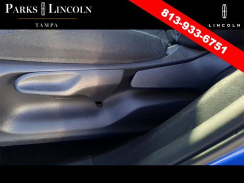 Used 2021 Toyota C-HR XLE image 17