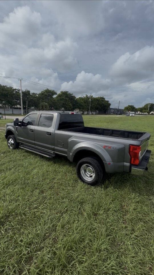 Used 2021 Ford F350 XL w/ STX Appearance Package AWD/4WD image 3