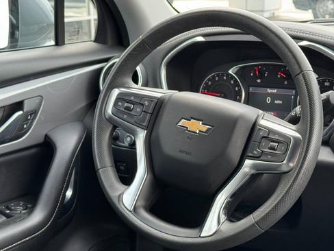 Used 2024 Chevrolet Blazer LT w/ Convenience Package FWD image 15