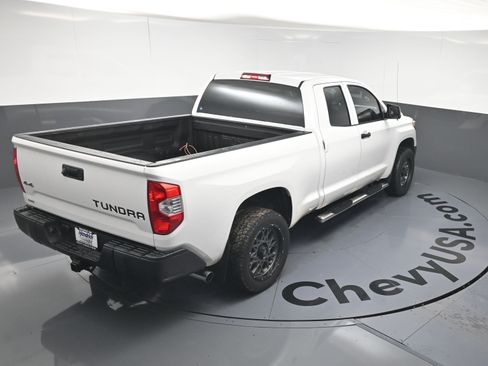 Used 2018 Toyota Tundra SR image 17