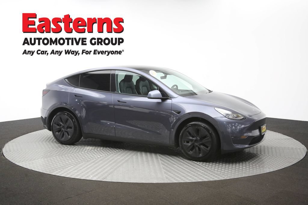 Used 2022 Tesla Model Y Long Range AWD/4WD image 43