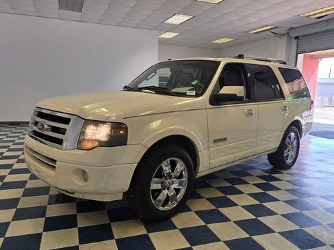 Used 2008 Ford Expedition Limited RWD image 3