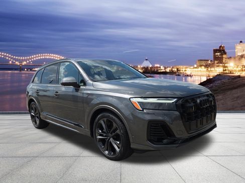 Certified 2026 Audi Q7 3.0T Premium Plus AWD/4WD image 4