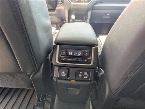 Used 2025 Subaru Ascent Bronze Edition w/ Onyx Package AWD/4WD image 14