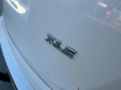 Used 2016 Toyota RAV4 XLE FWD image 32
