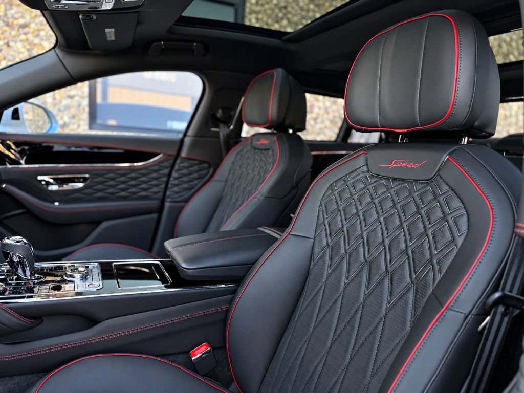 Used 2023 Bentley Flying Spur W12 AWD/4WD image 34