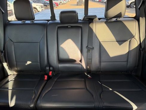 Used 2022 Ford F150 Lariat w/ Max Trailer Tow Package image 40