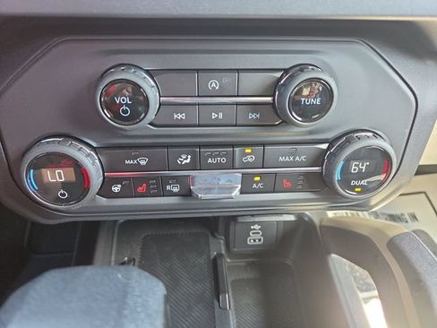 New 2026 Ford Bronco Badlands AWD/4WD image 13