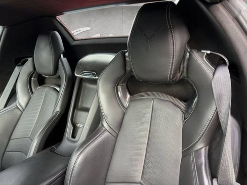 Used 2025 Chevrolet Corvette Stingray Premium Conv w/ 3LT RWD image 22