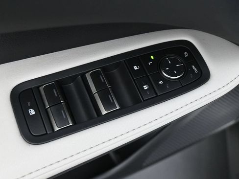 Used 2024 Lexus RX 350 Premium w/ Cold Area Package FWD image 4
