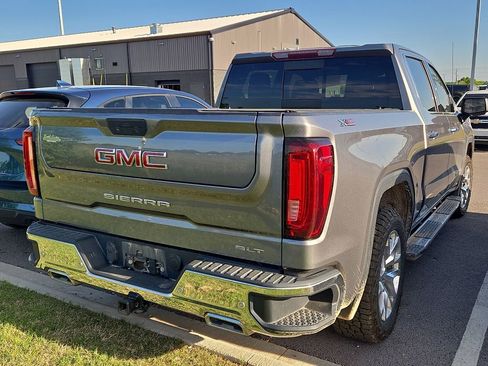 Used 2021 GMC Sierra 1500 SLT w/ SLT Premium Plus Package AWD/4WD image 3