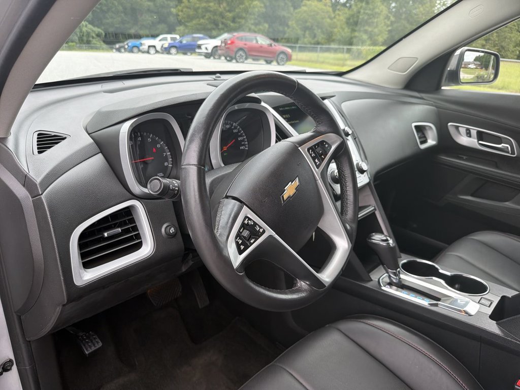 Certified 2017 Chevrolet Equinox Premier w/ Enhanced Convenience Package FWD image 10