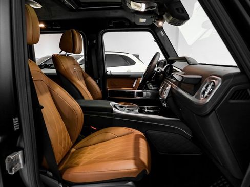 Used 2026 Mercedes-Benz G 63 AMG 4MATIC image 33
