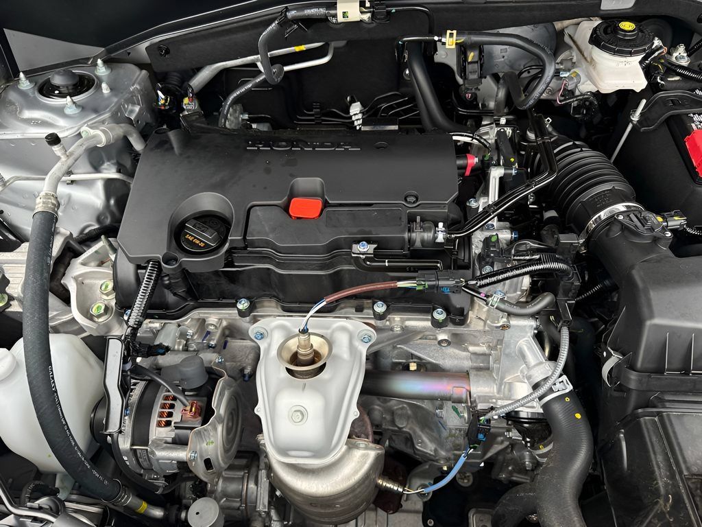 Used 2025 Honda HR-V LX image 11