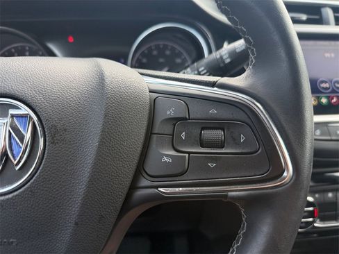 Used 2022 Buick Encore GX Select w/ Experience Buick Package image 23