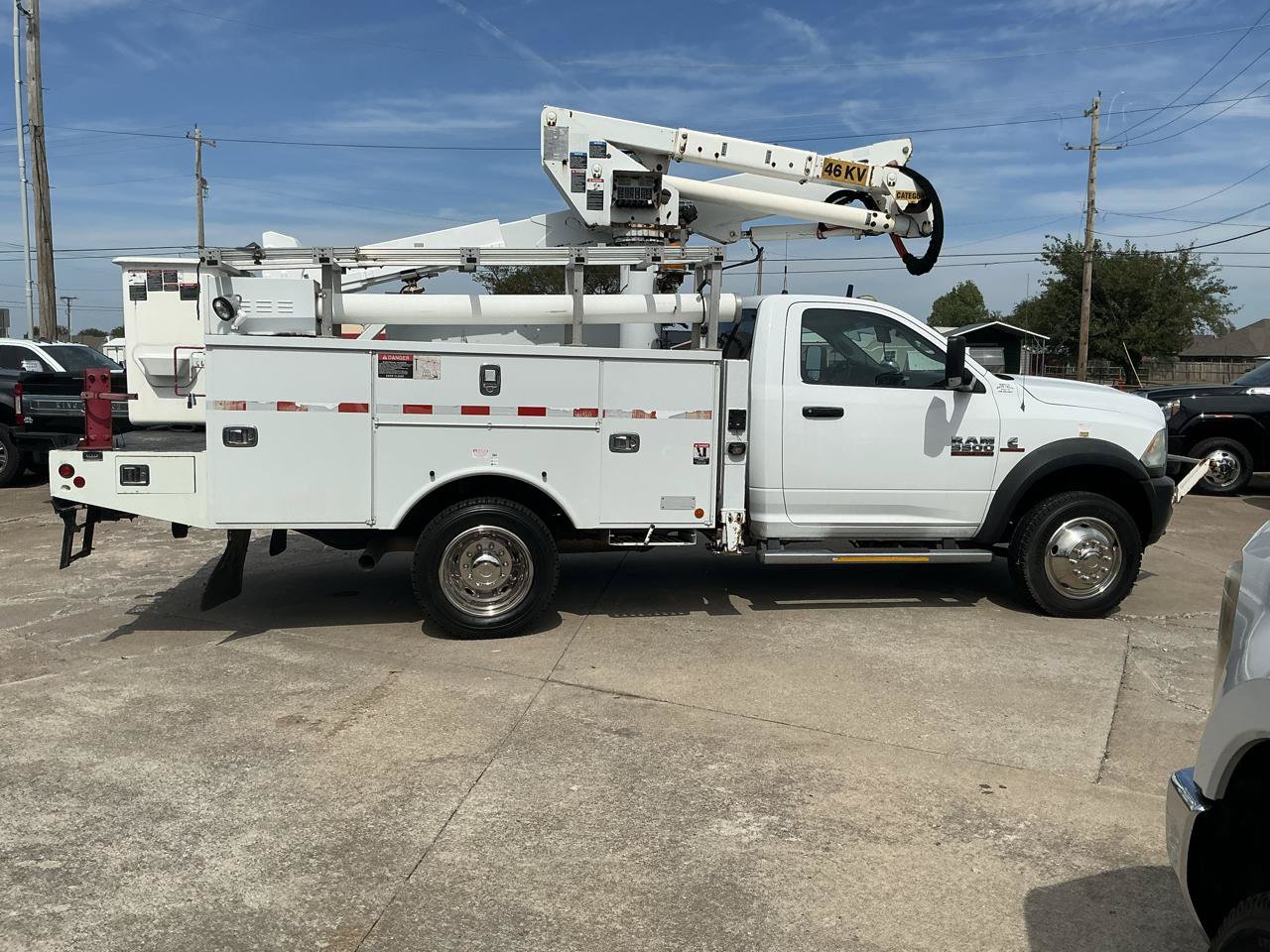 Used 2014 RAM 5500 Tradesman w/ Power Accessory Group AWD/4WD image 5