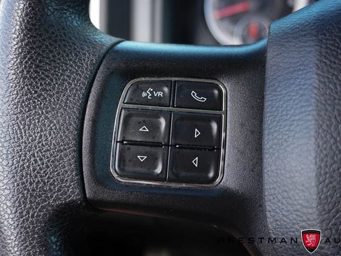 Used 2020 RAM 1500 Classic SLT AWD/4WD image 34