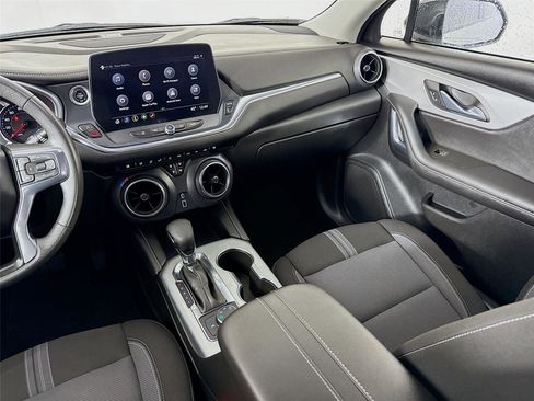 Used 2023 Chevrolet Blazer LT image 21