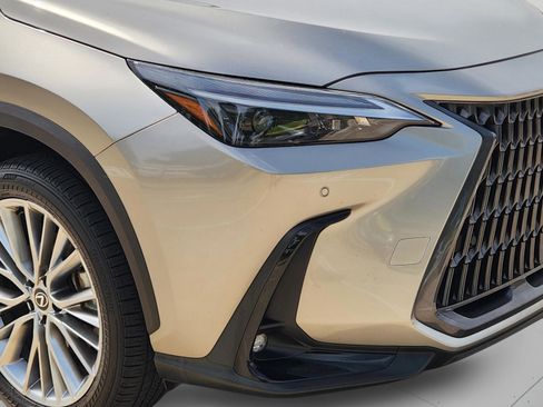 Used 2025 Lexus NX 350 AWD w/ Accessory Package (2T) image 33