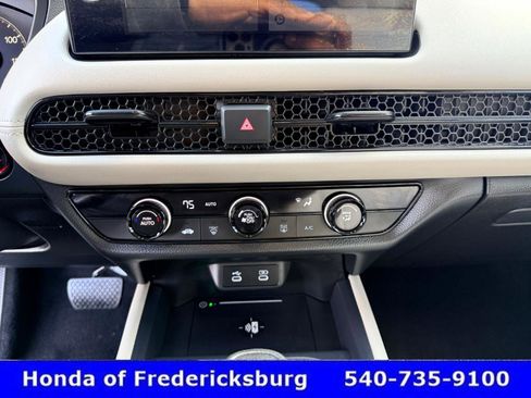 Certified 2026 Honda HR-V LX image 33