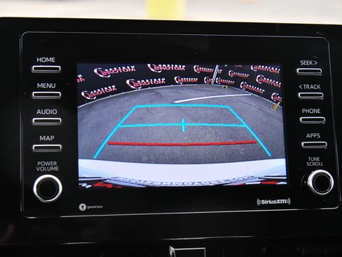 Used 2024 Toyota Camry SE image 19