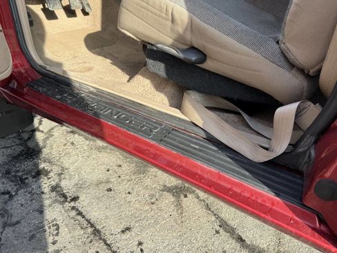 Used 2000 Ford Ranger XL image 6