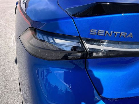 New 2026 Nissan Sentra SR image 12