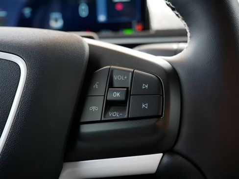 Used 2025 Ford Mustang Mach-E GT AWD/4WD image 19