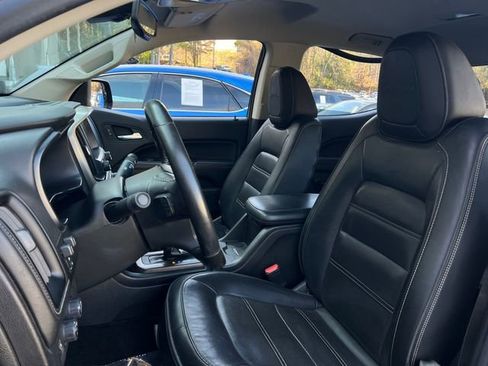 Used 2018 GMC Canyon Denali image 12