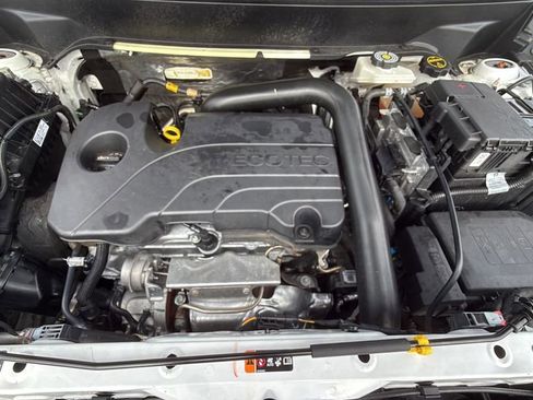 Used 2024 GMC Terrain SLT image 20