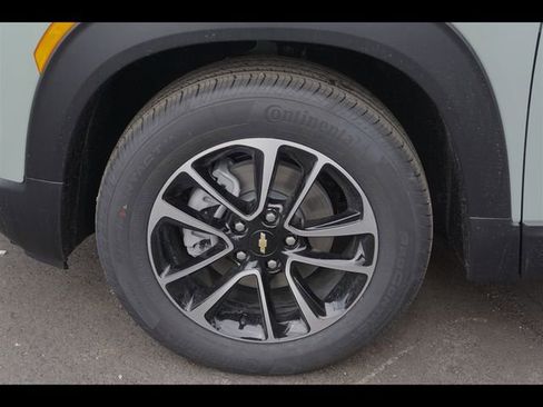 New 2026 Chevrolet TrailBlazer LT FWD image 20