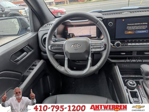 New 2025 Chevrolet Colorado Trail Boss w/ Midnight Edition image 14