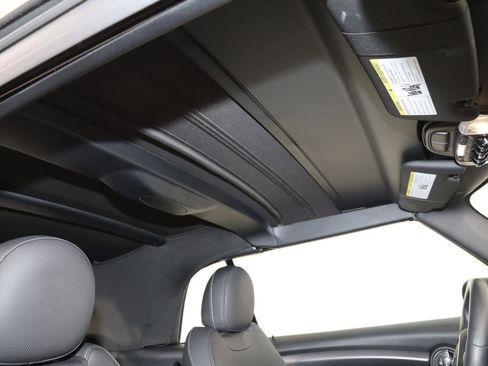 Used 2024 MINI Cooper S image 11