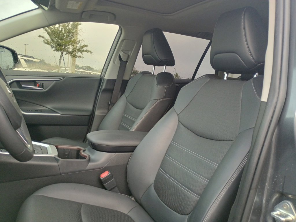 Used 2023 Toyota RAV4 Limited AWD/4WD image 14