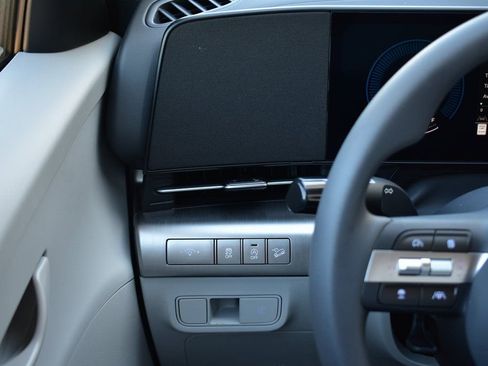 New 2026 Hyundai Kona SE image 38