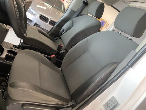 Used 2019 Nissan NV200 SV image 15