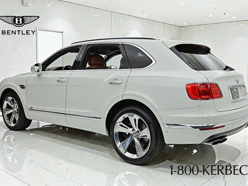 Used 2019 Bentley Bentayga image 13