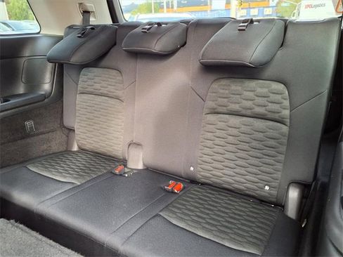 Used 2022 Nissan Pathfinder SV image 10