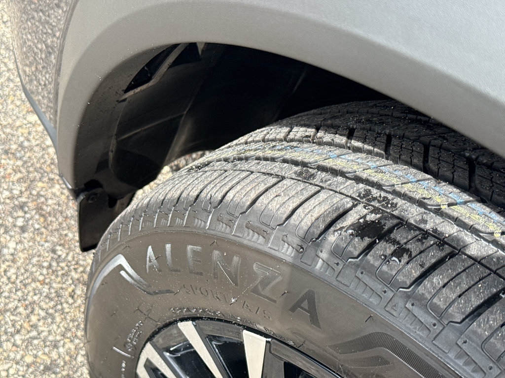New 2026 Nissan Rogue Dark Armor AWD/4WD image 10