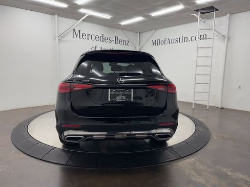 Used 2026 Mercedes-Benz GLC 300 GLC 300 image 6