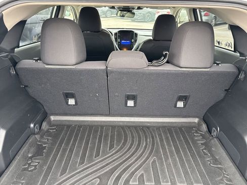 Used 2024 Subaru Crosstrek 2.0i Premium image 9