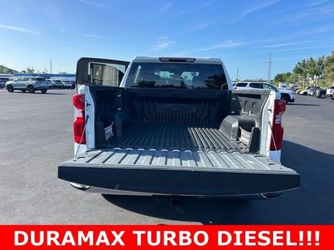 Used 2021 Chevrolet Silverado 1500 LT image 16