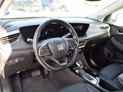 Used 2024 Buick Encore GX Sport Touring image 18