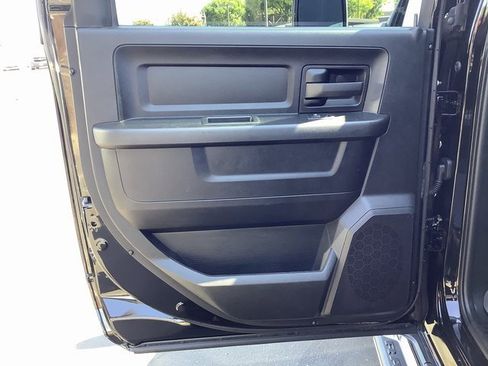 Used 2023 RAM 3500 Tradesman w/ Safety Group image 28