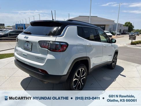 Used 2022 Jeep Compass Limited AWD/4WD image 15
