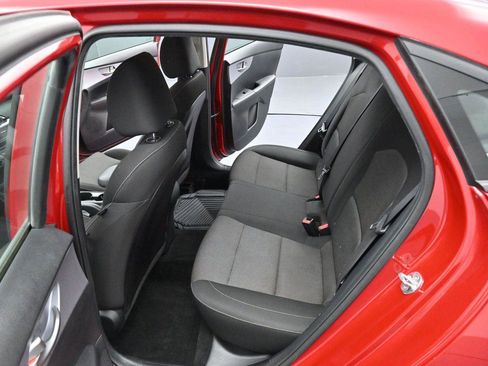 Used 2022 Kia Forte LXS FWD image 25