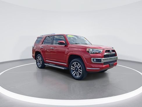 Used 2018 Toyota 4Runner Limited AWD/4WD image 2