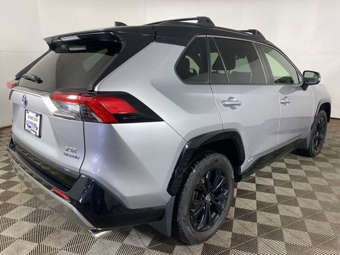 Used 2022 Toyota RAV4 XSE image 10