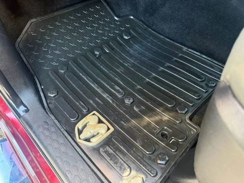 Used 2016 RAM 2500 Tradesman w/ Chrome Appearance Group AWD/4WD image 17